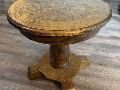 Vintage Solid Oak Pedestal Table – Heavy Duty