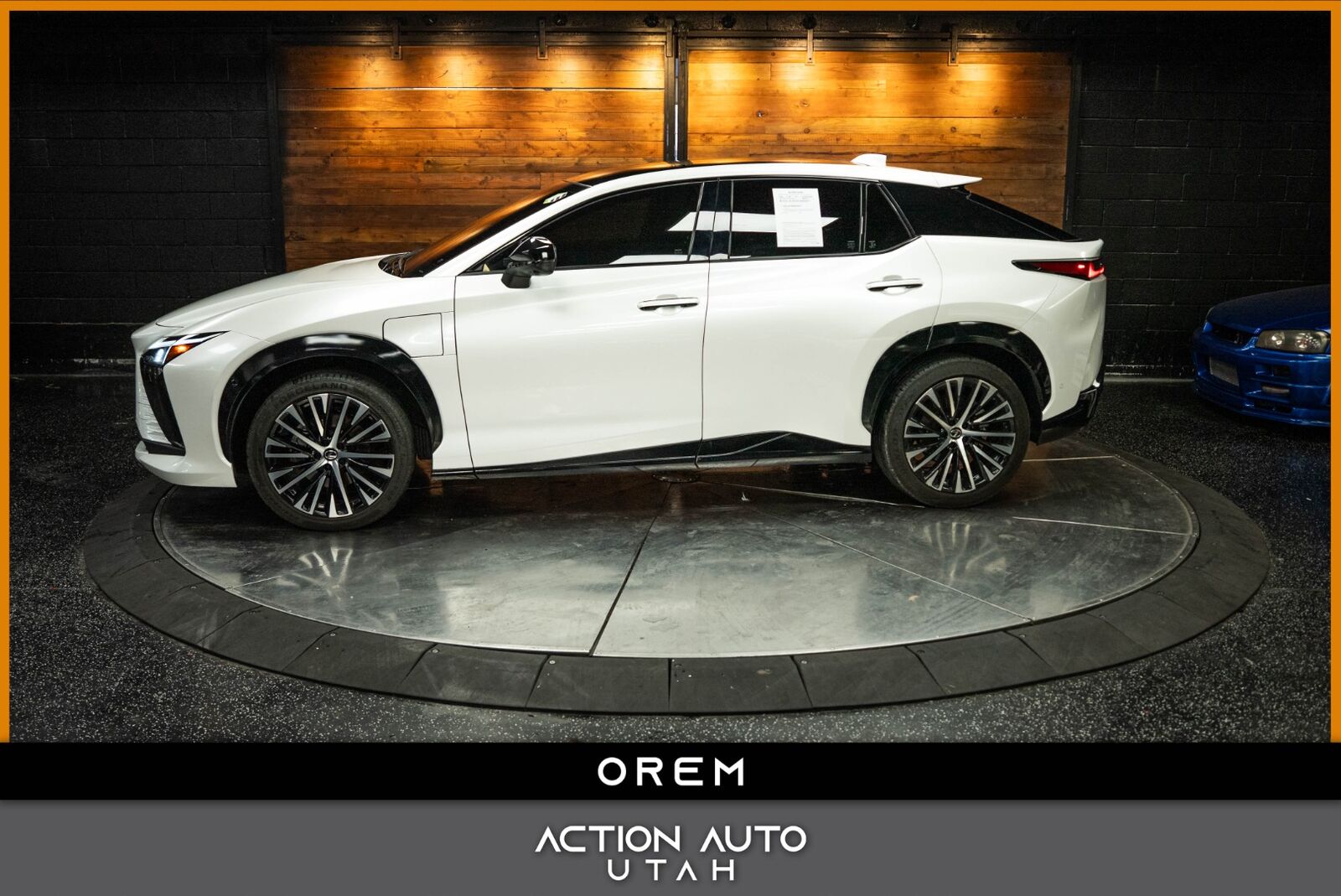 2024 Lexus RZ 300e Premium