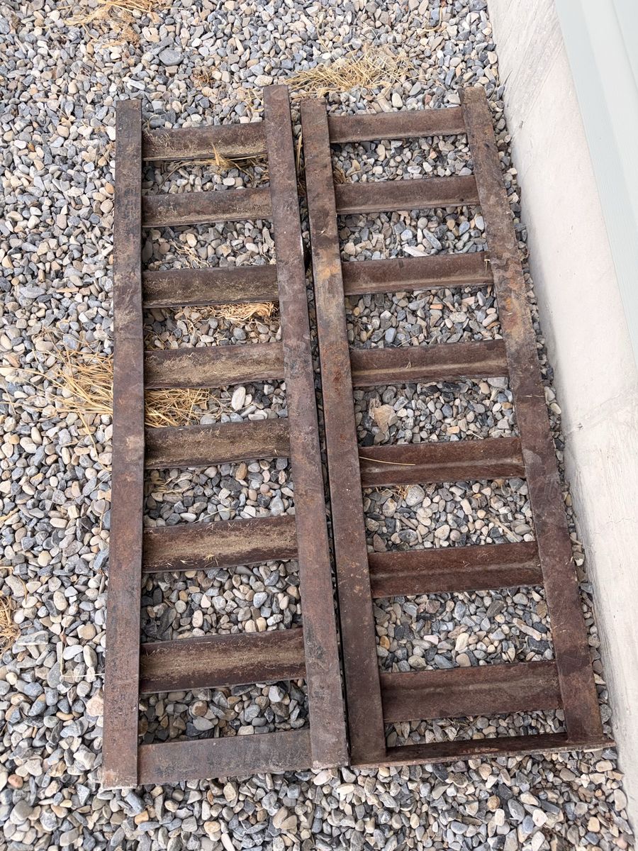 Heavy duty steel ramps
