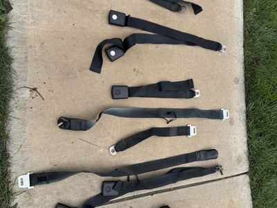 1969 Mustang seat belts