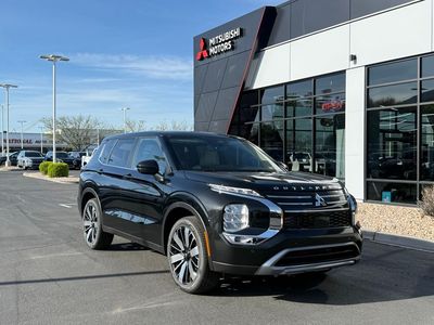 2026 Mitsubishi Outlander SE