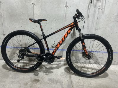 Scott Aspect 950 - Small 29”