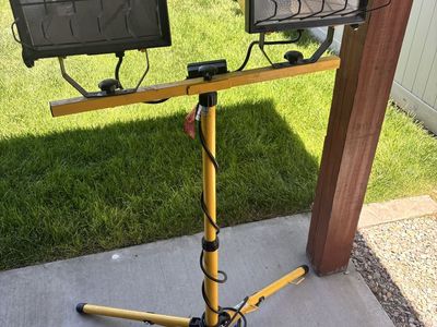 Standing Work Light