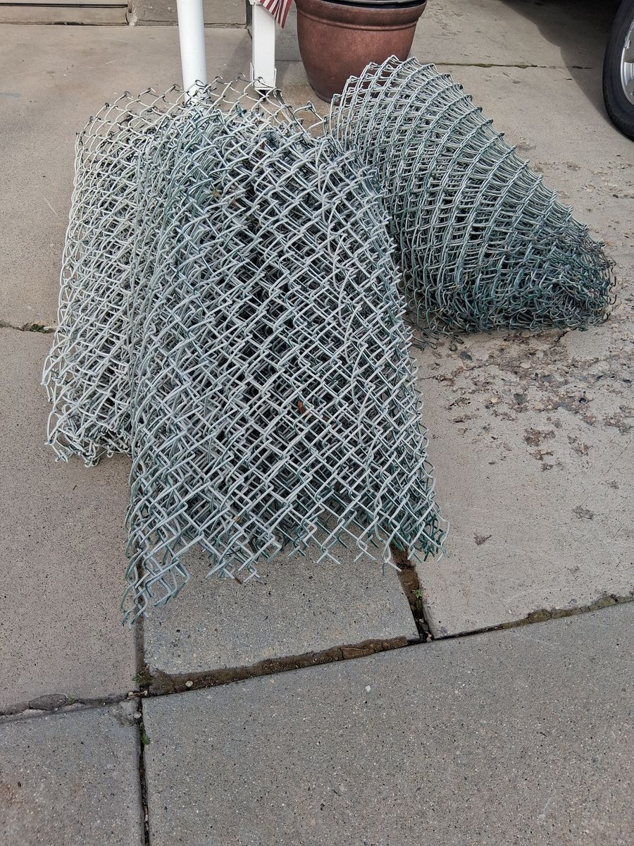 150 ft  used chain link - Free