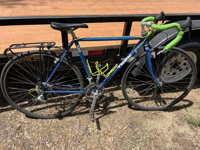 Trek 520 touring bike