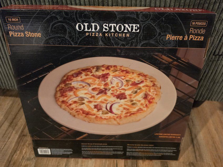 brand new 16-Inch Round Baking Pizza Stone