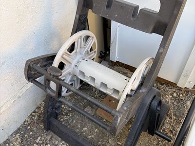 Hose reel