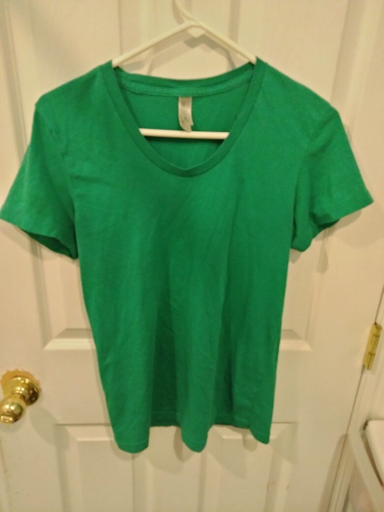 •Green shirt•