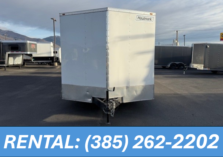 24' Enclosed trailer rental 89$ a day