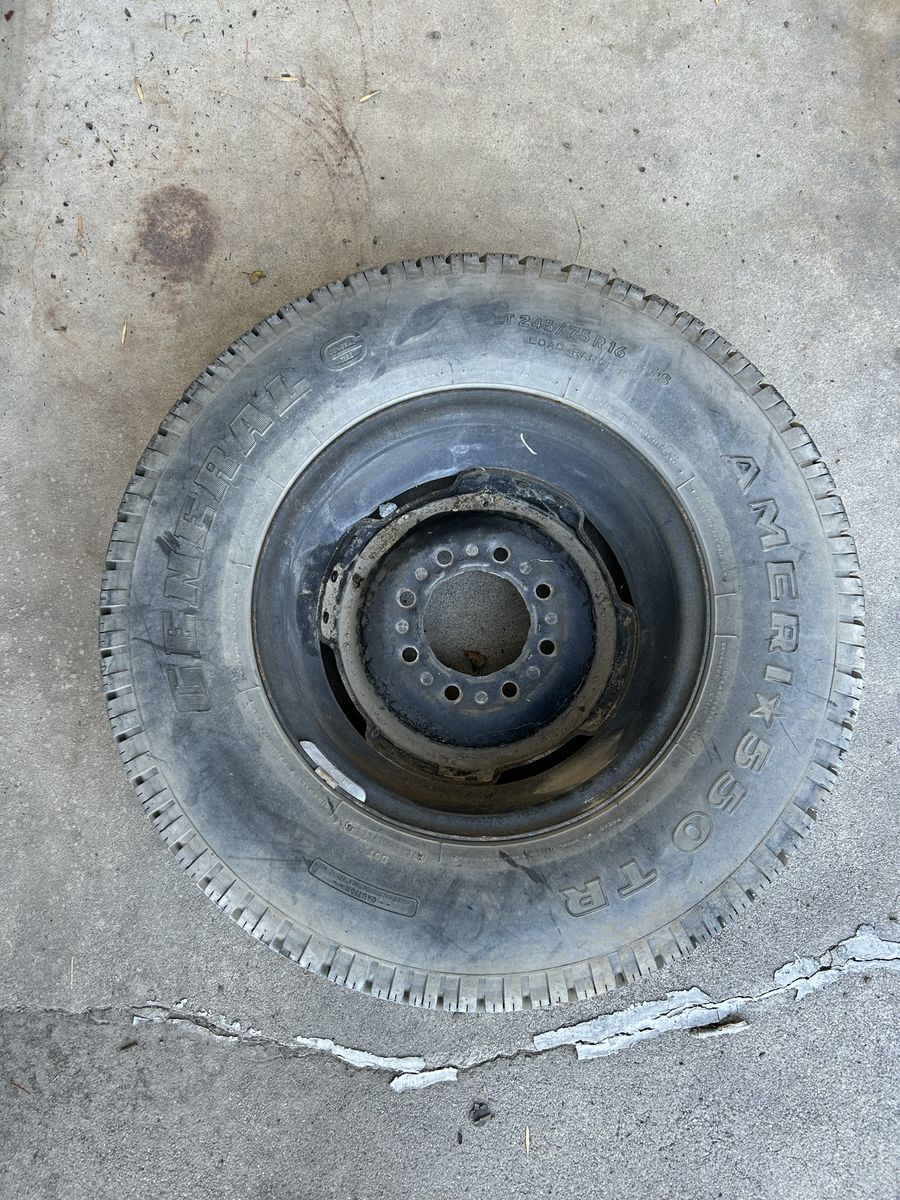 Main image 5