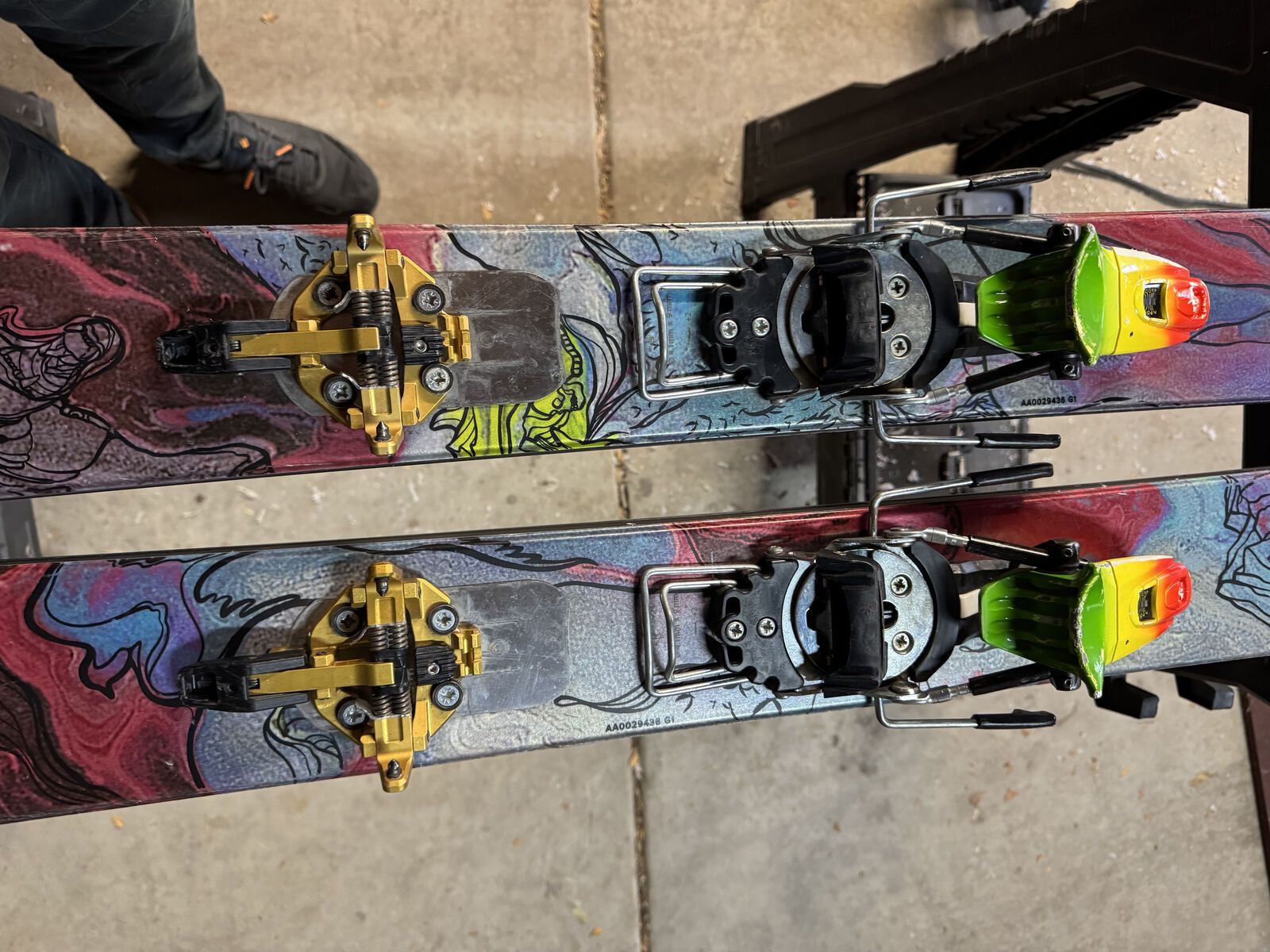 Atomic Benchetler 110s 188cm w/ CAST Pivot 15s, Downhill/Backcountry Setup
