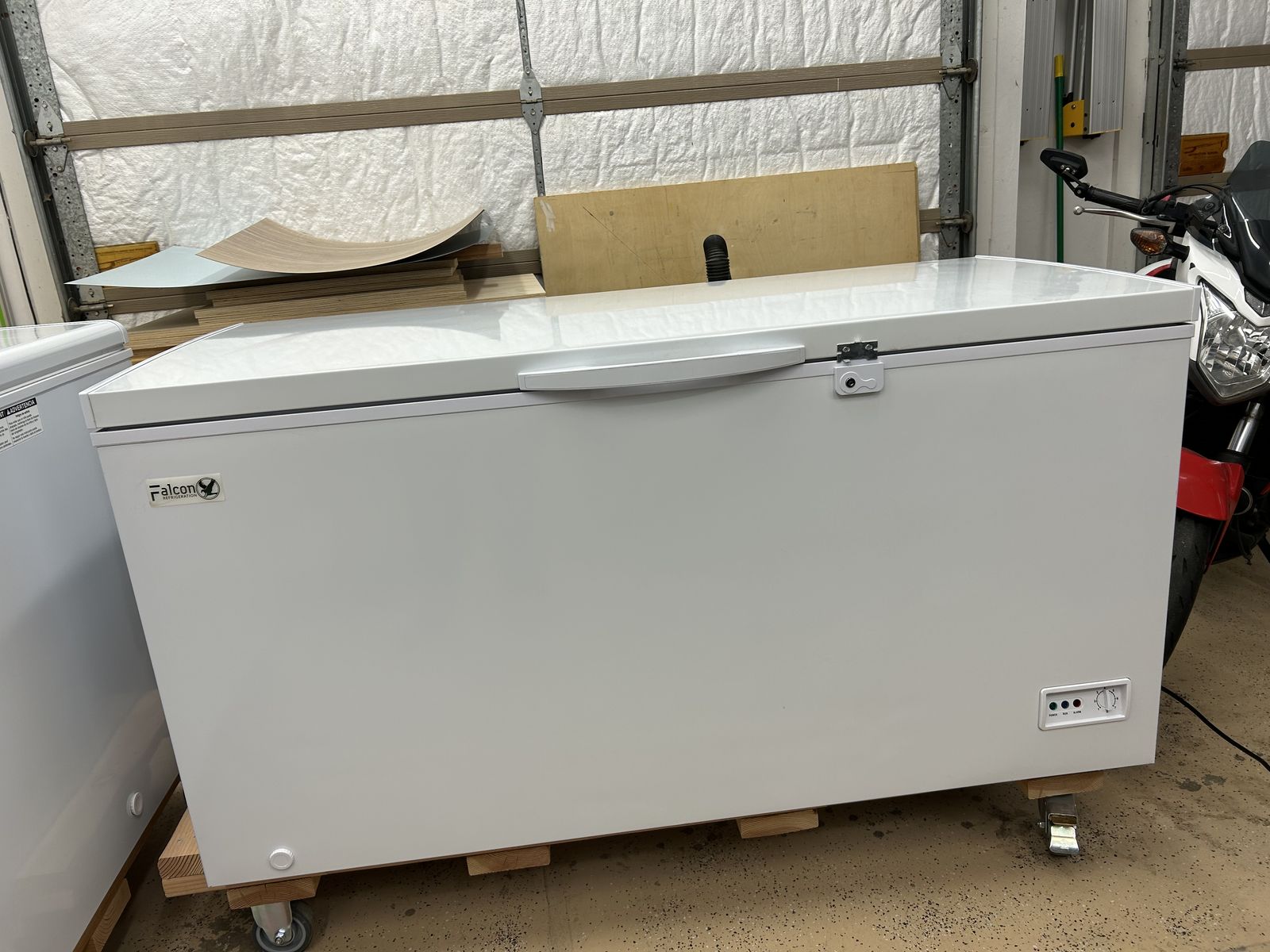 Falcon Chest Freezer