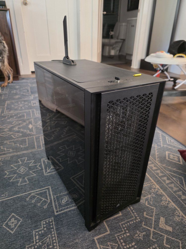 Gaming PC - RTX 2070 Super / Ryzen 5 3600 / 16GB RAM / 1TB SSD