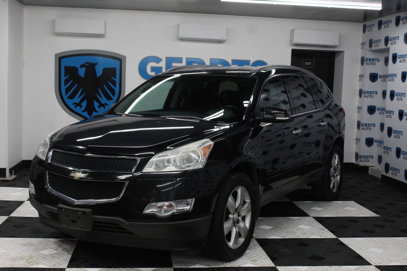 2010 CHEVROLET TRAVERSE LT