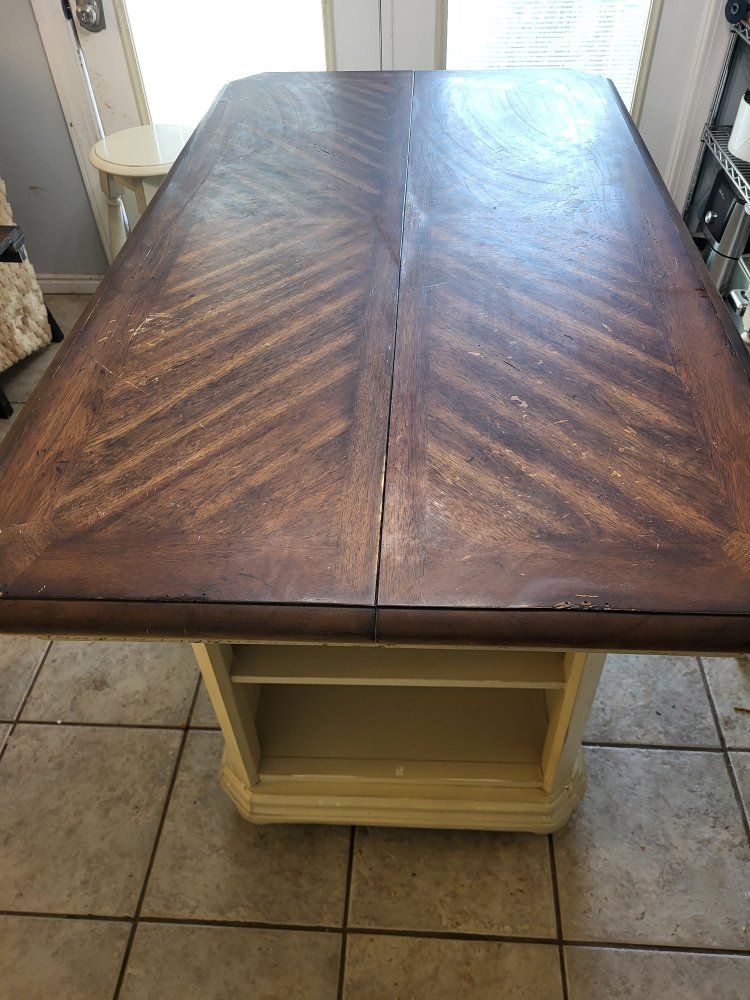 Avalon Furniture International Kitchen Island/Table and 2 chairs (need to be cleaned) and 2 bar stools. Base - Cream, Storage Dr