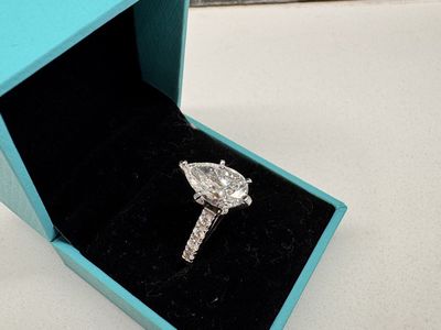 OBO 4.85 Carat Pear Lab Diamond Ring – IGI Certified G VS1