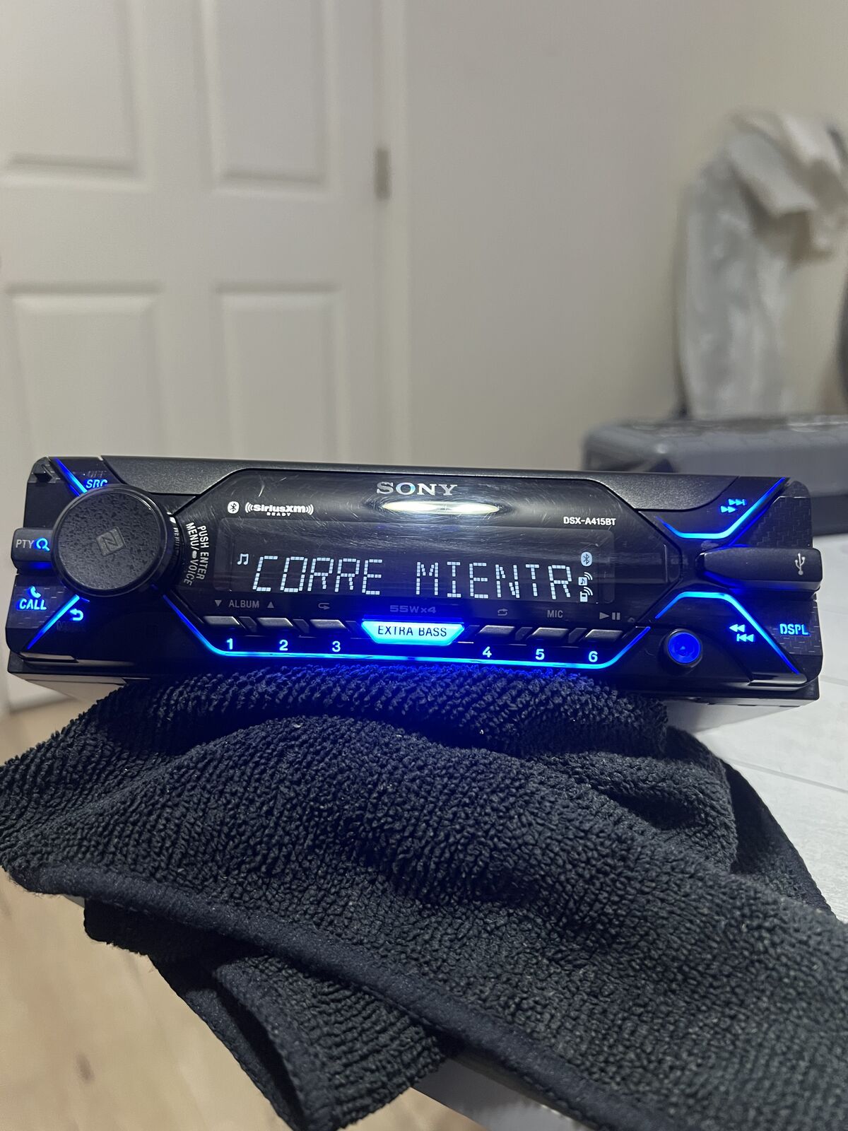 Sony Stereo extra bass  BLUETOOTH  out puts FM
