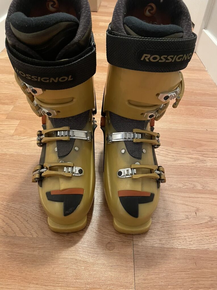 Rossi Ski Boots 26.5