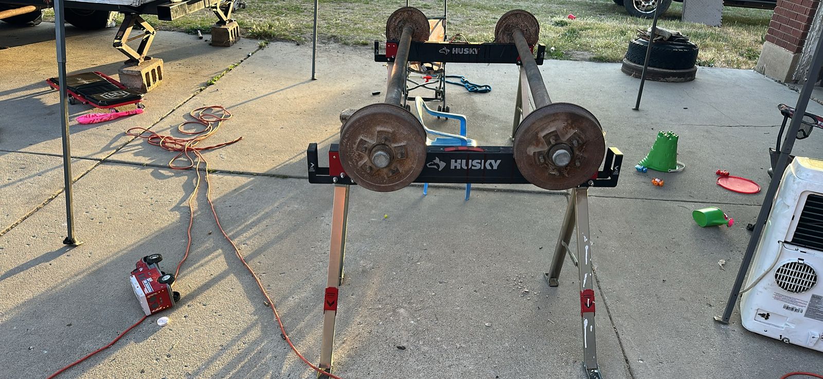 Trailer axels