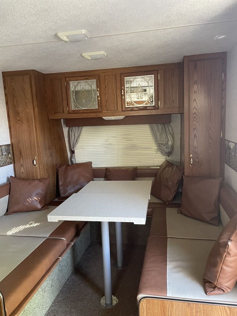 Fleetwood Camper-Place Where Memories are Made