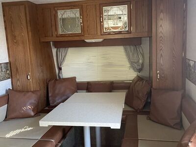 Fleetwood Camper-Place Where Memories are Made