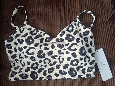 Brand new Crz Yoga swimsuit top