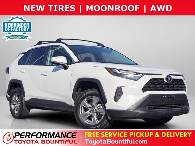 2025 Toyota RAV4 XLE