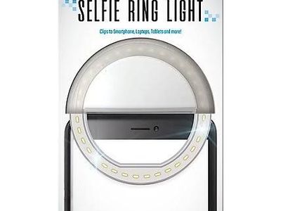 MobilGEAR Selfie Ring Light - Clip-on for Smartphone, Laptop & Tablet