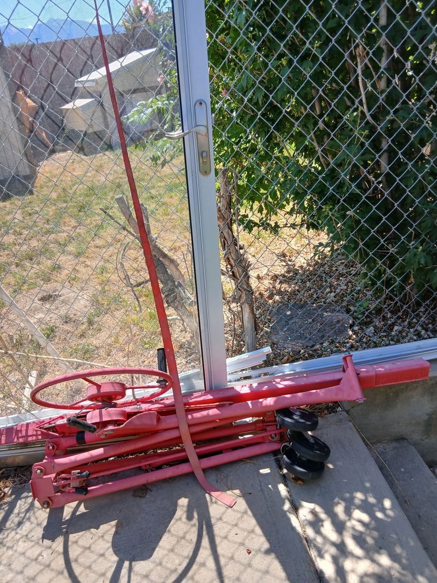 dry wall lift