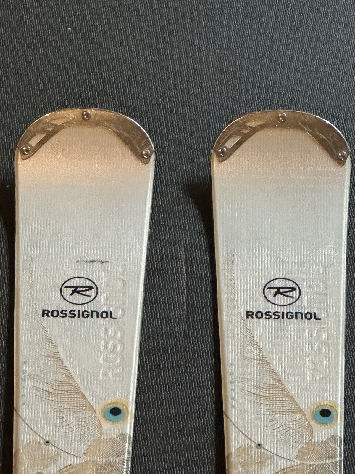 Women's Skis - Rossignol Tempation 74 w/ Adjustable Bindings 156cm