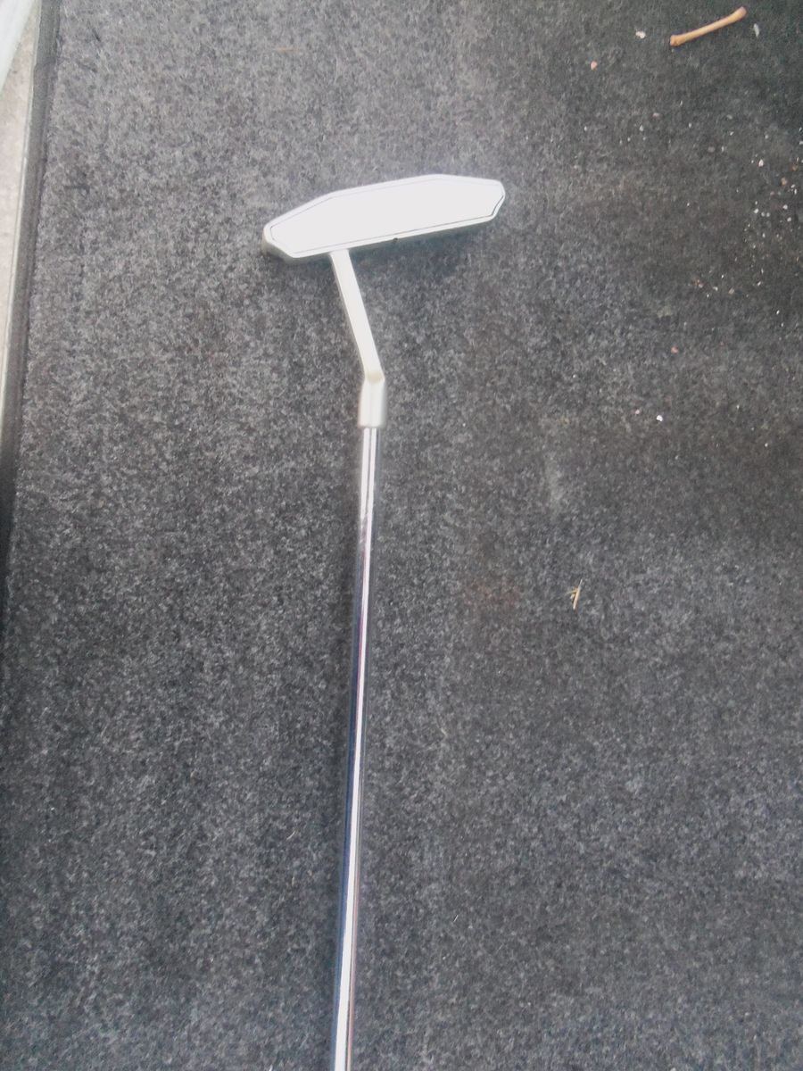 SOUTH BAY r[ght hand putter