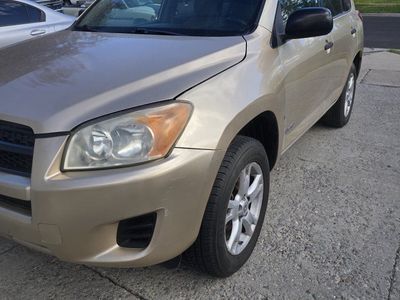 Reconstruido Toyota RAV4 Base 2009- Dorado, automático, 118,552 milas