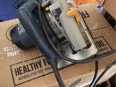 Hand Held Electric Saw