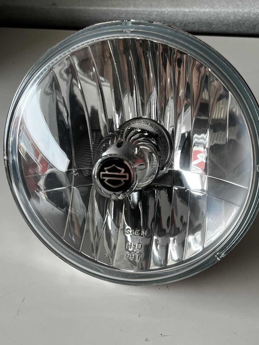 New Harley Davidson Headlight 5.75" 68297-05
