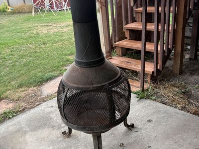 Black Metal Chiminea Outdoor Fireplace with Mesh Body