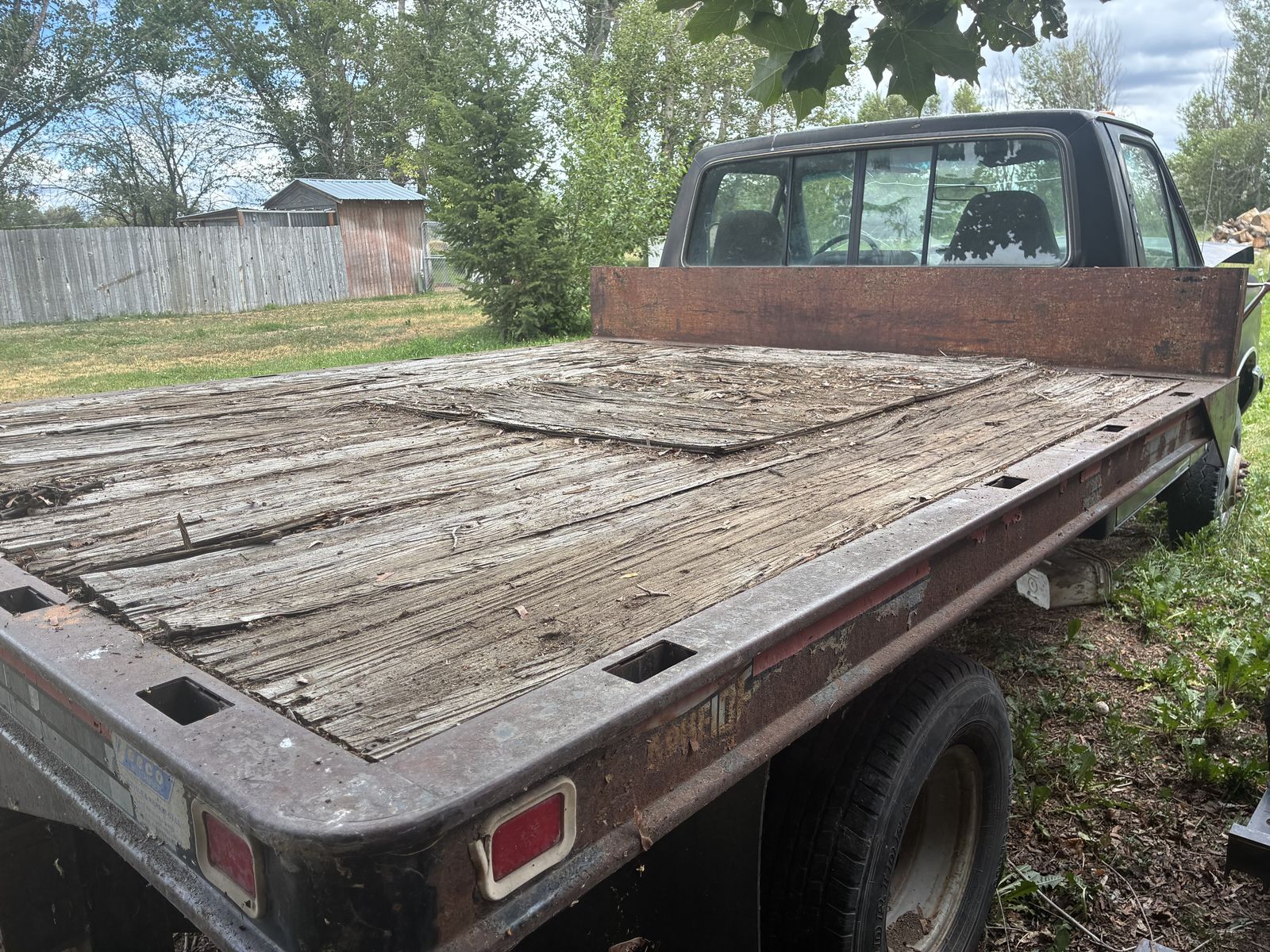 Flatbed