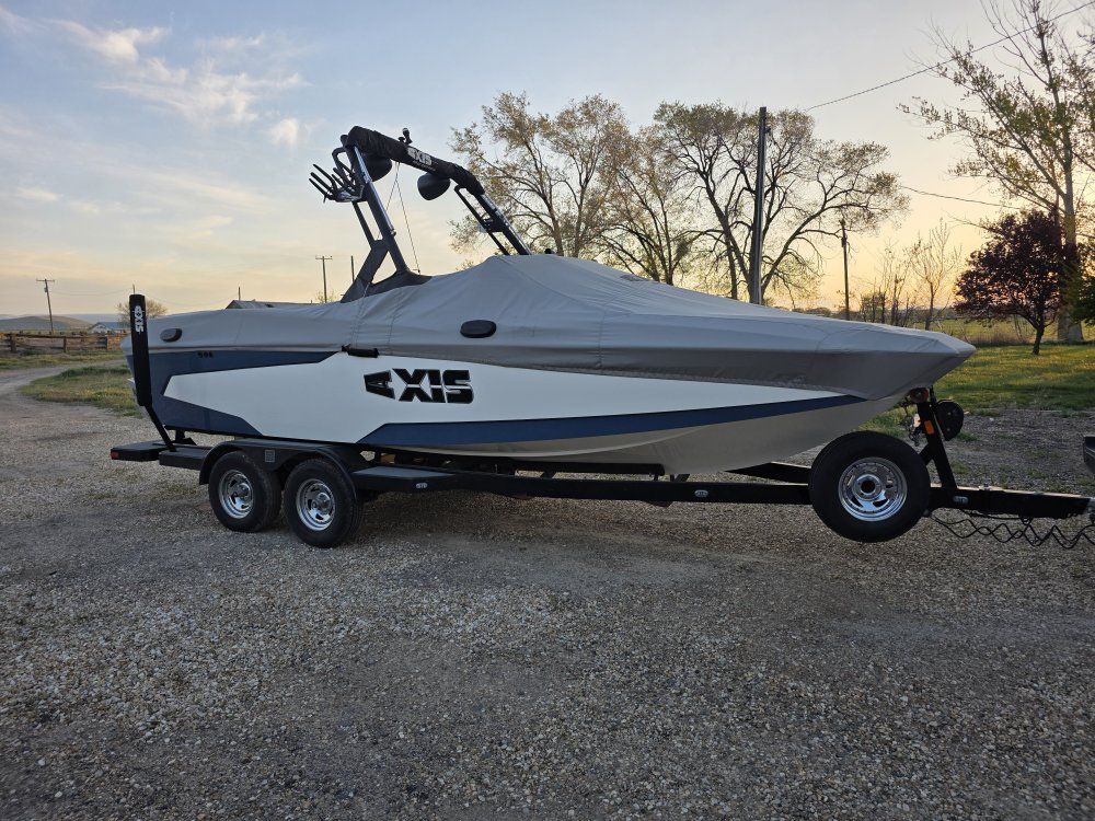 2021 Axis A22