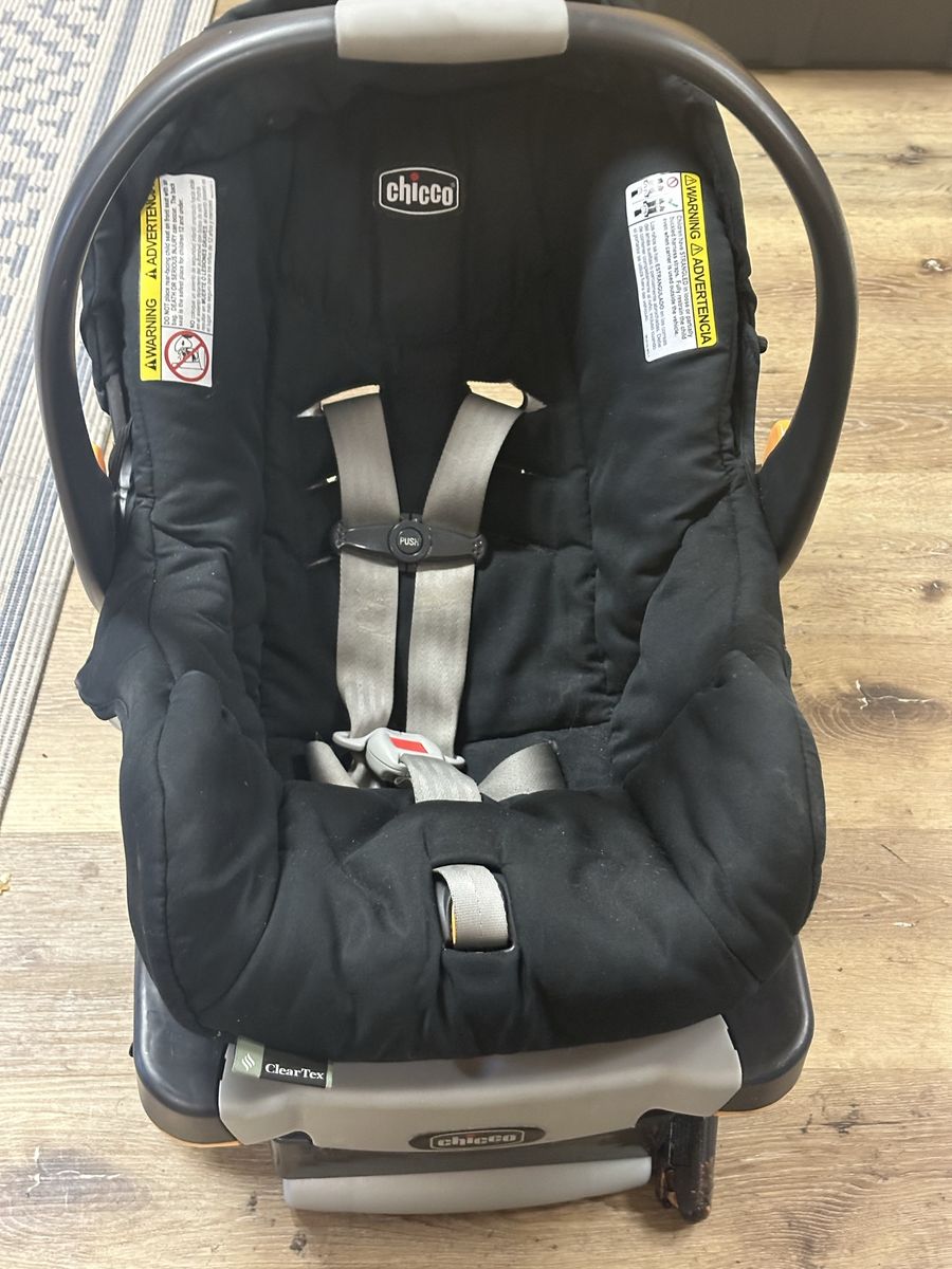 Chicco car seat