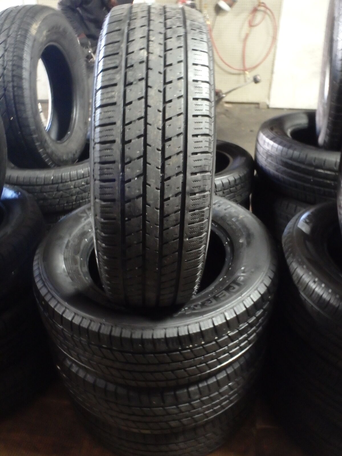 215/70R16 SUPERMAX HT-1 SET OF USED TIRES