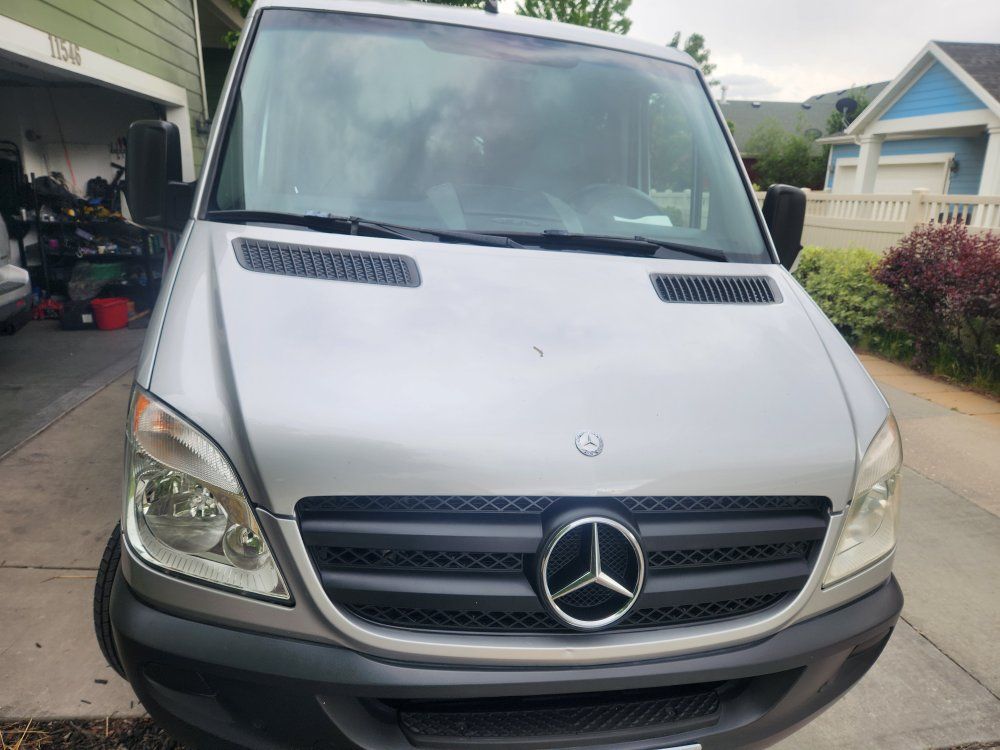Mercedez Sprinter passenger van 2500 deisel