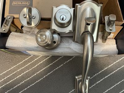 Schlage Birmingham Accents lockset/deadbolt entry door - Satin Nickel