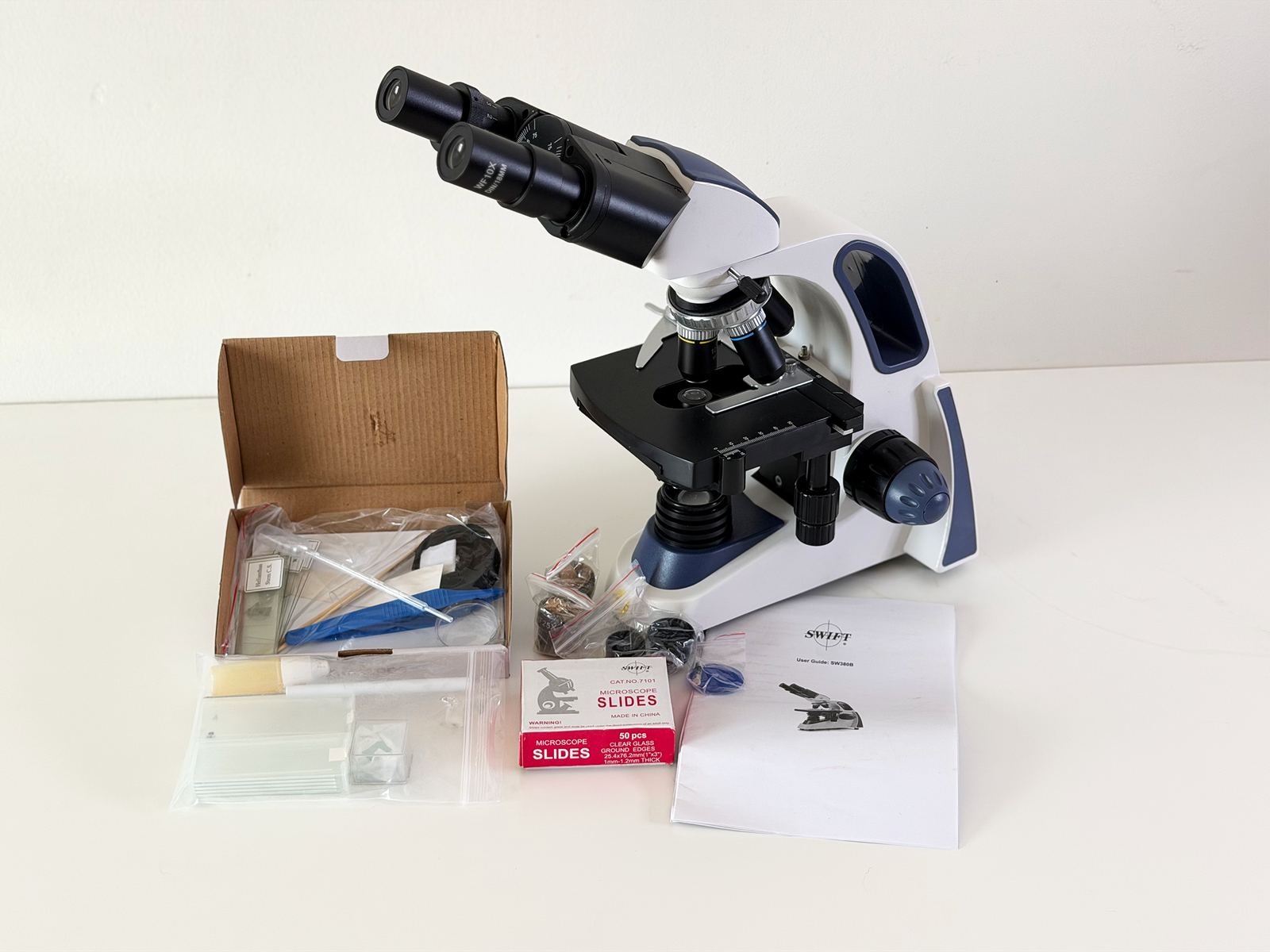 SWIFT SW380B 40X-2500X Microscope