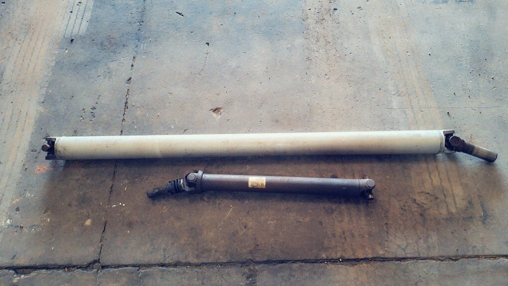 2012 GM Silverado 1500 Aluminum driveshaft