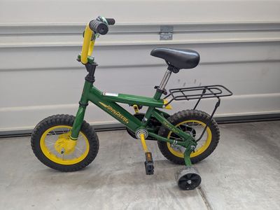 12" John Deere bike for kids with training wheels and green bell