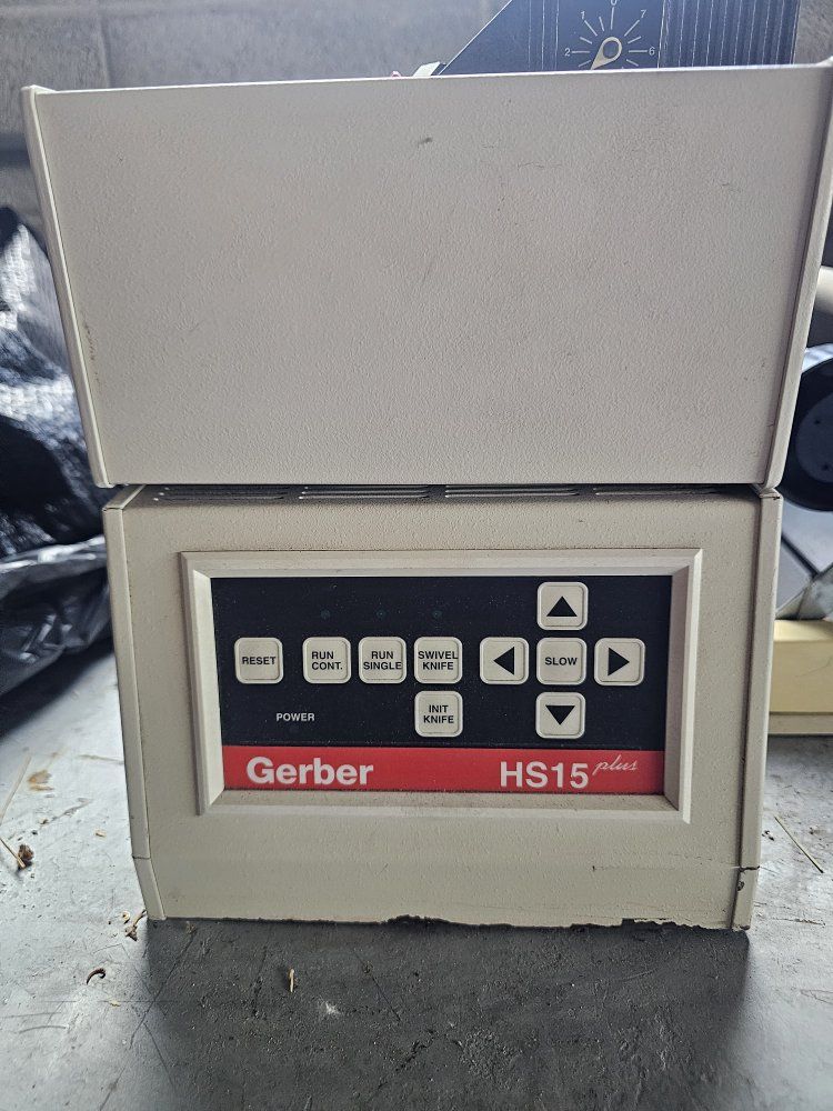Gerber HS15 plus Vinyl Cutter Plotter with Dial Head Tool Kit