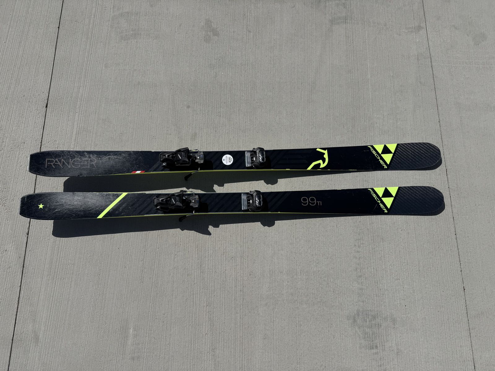2021 Fischer Ranger 99Ti w/Fischer Tyrolia Attack2 13 GW bindings