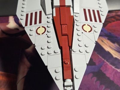 LEGO Star Wars Acclamator-Class Assault Ship Set 75404 Built with Stand
