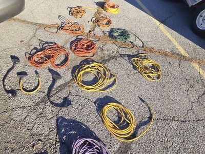 10 gauge and 14 gauge extension cords.