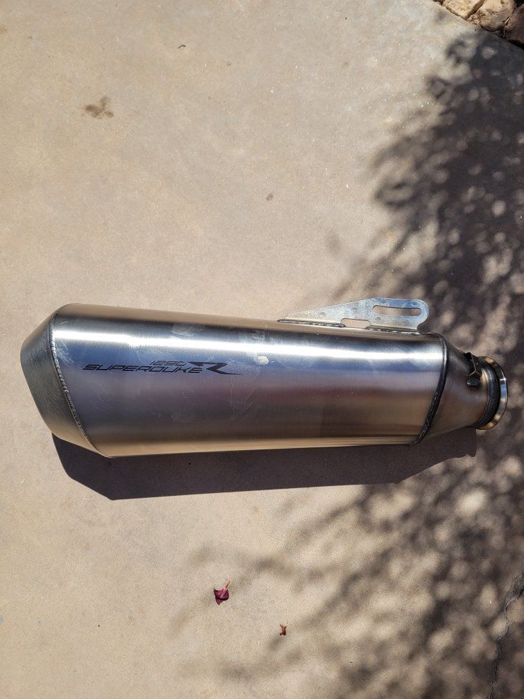 KTM 1290 SUPER DUKE R EXHAUST.