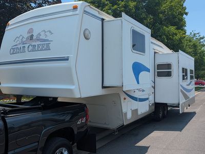 2002 Forest River Cedar Creek